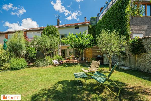 Maison 6 pièces 160m²