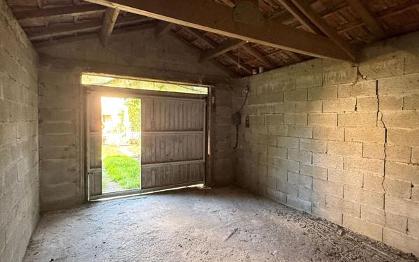 Maison à vendre    2 pièces •  Castillon-de-Castets