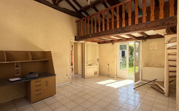 Maison à vendre    2 pièces •  Castillon-de-Castets