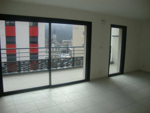 Appartement à louer à Valserhône (01200)
