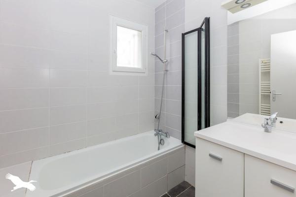 Maison à vendre 299 000 € L'Isle-Jourdain 4 p 98 m² DPE C