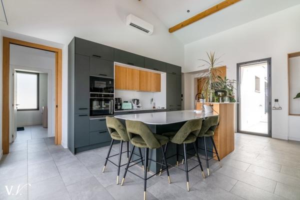 Maison à vendre 960 000 € Gragnague 5 p 187 m² DPE A