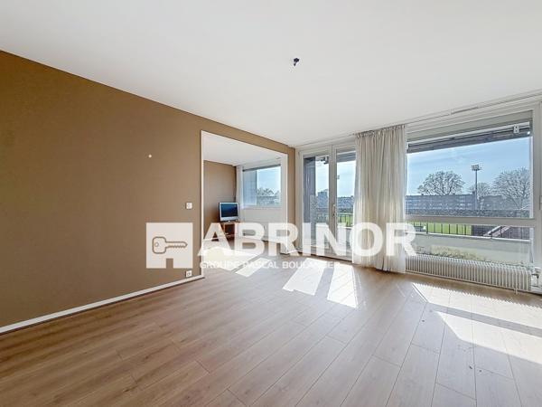 NOUVEAU BROUBAIX - T4 dans une résidence sécurisée - Terrasse - Cave et garage. ROUBAIX