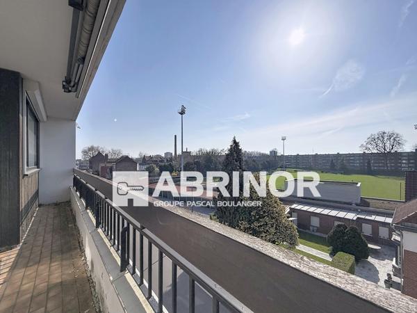 NOUVEAU BROUBAIX - T4 dans une résidence sécurisée - Terrasse - Cave et garage. ROUBAIX