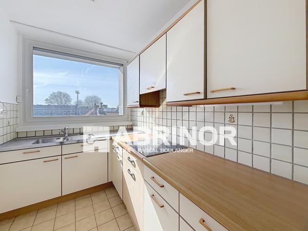 NOUVEAU BROUBAIX - T4 dans une résidence sécurisée - Terrasse - Cave et garage. ROUBAIX
