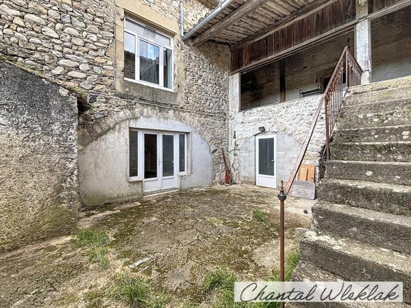 Maison en pierre à vendre corps de ferme à AUBENAS (07) - Terrain plat 1,4 ha