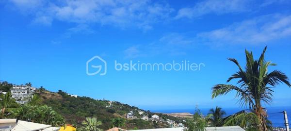 Terrain de 3 309 m²