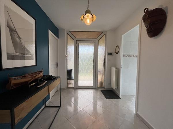 Maison à vendre 640 000 € Fabrègues 6 p 195 m² DPE C