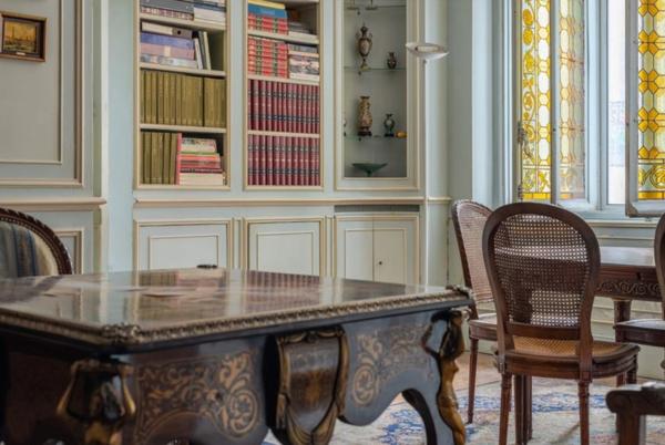 EXCEPTIONNEL ET RARE - APPARTEMENT BOURGEOIS - QUARTIER LONGCHAMP