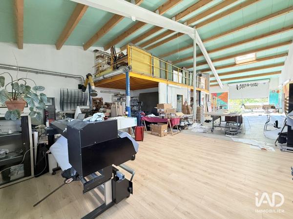 Location local d’activité 250 m² Aiglun