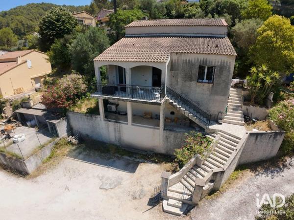 Maison à vendre 5 pièces 112 m² Solliès-Toucas