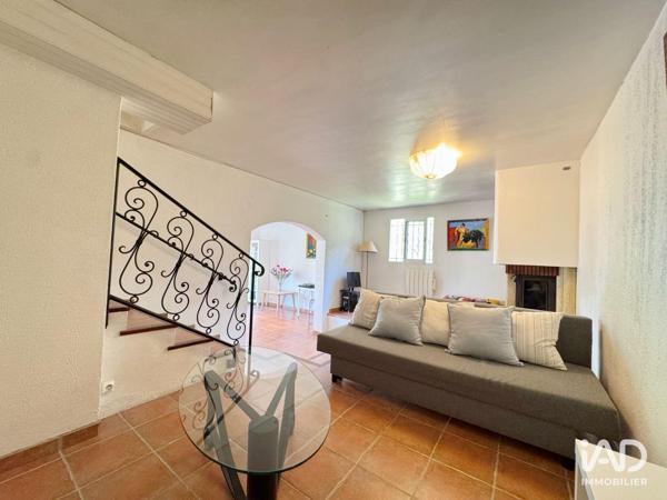 Maison à vendre 5 pièces 112 m² Solliès-Toucas