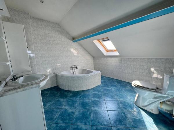 Maison Pontault Combault 8 pièce(s) 245 m2