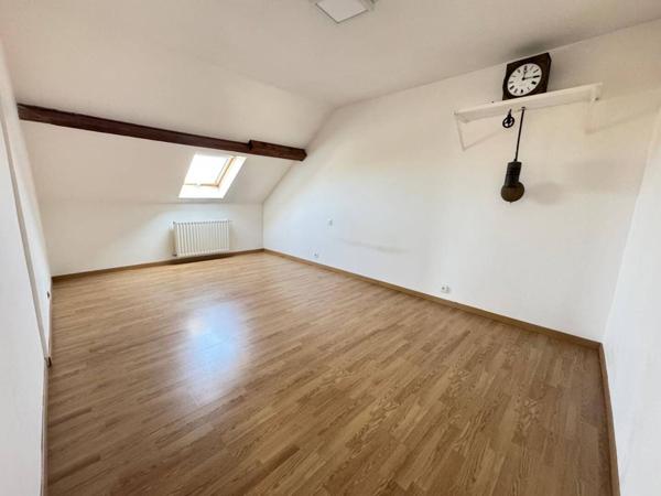 Maison Pontault Combault 8 pièce(s) 245 m2