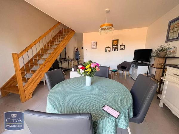 Maison à louer 3 pièces 68.41m² Gond-Pontouvre (16160)