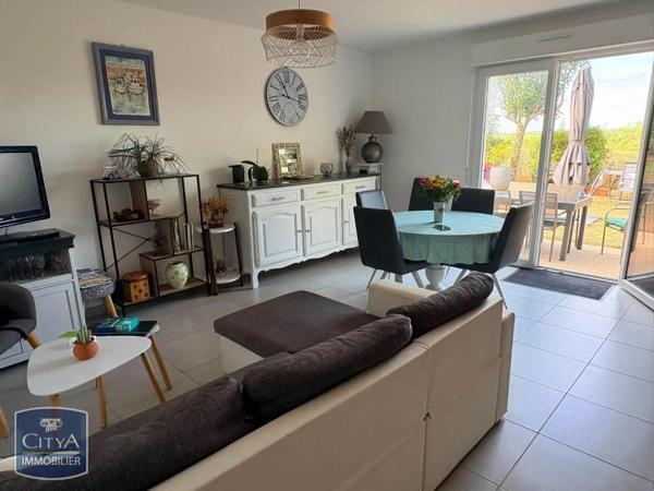 Maison à louer 3 pièces 68.41m² Gond-Pontouvre (16160)