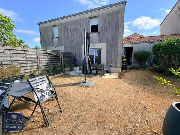 Maison à louer 3 pièces 68.41m² Gond-Pontouvre (16160)