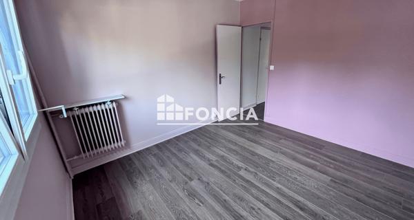 Location Appartement 3 pièces 72.4 m² - Yerres 91330