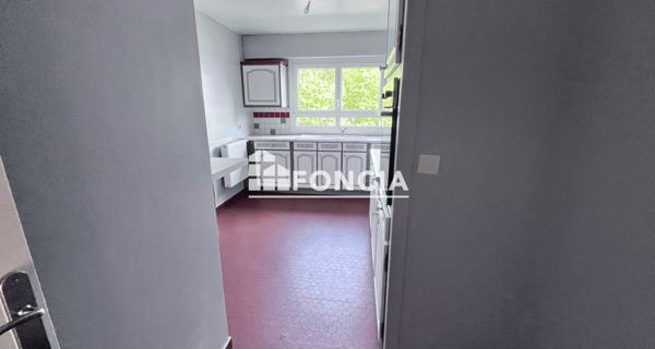 Location Appartement 3 pièces 72.4 m² - Yerres 91330