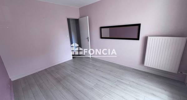 Location Appartement 3 pièces 72.4 m² - Yerres 91330