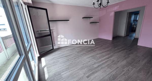 Location Appartement 3 pièces 72.4 m² - Yerres 91330