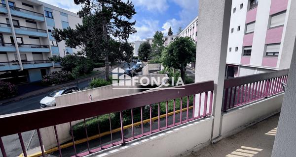Location Appartement 3 pièces 72.4 m² - Yerres 91330