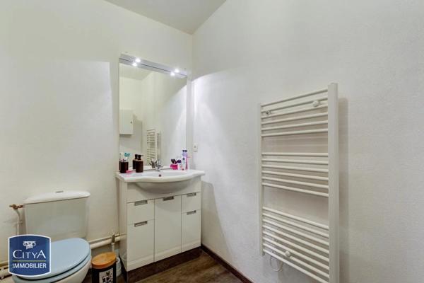 Appartement à louer 2 pièces 39.25m² Épernay (51200)