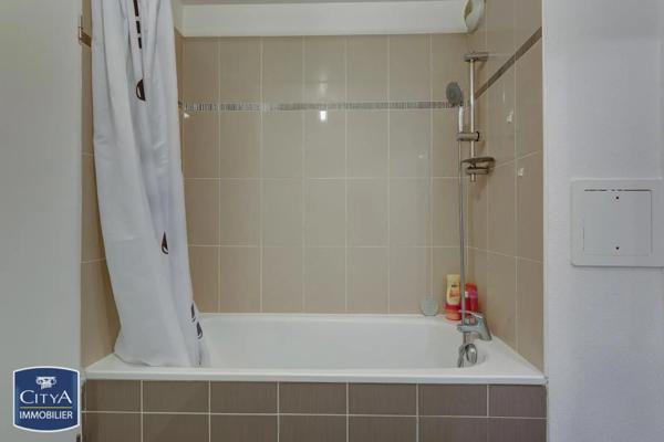 Appartement à louer 2 pièces 39.25m² Épernay (51200)