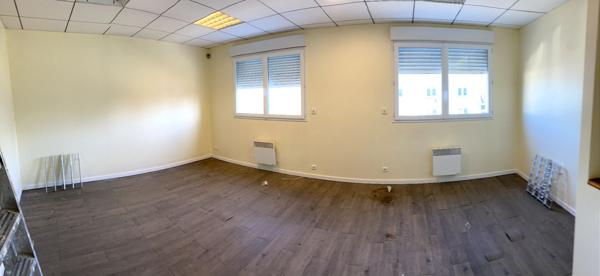 A LOUER : local d'activité d'environ 220 m2 - OUEST de NANTES