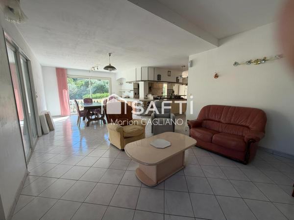 Maison familiale avec dépendance
