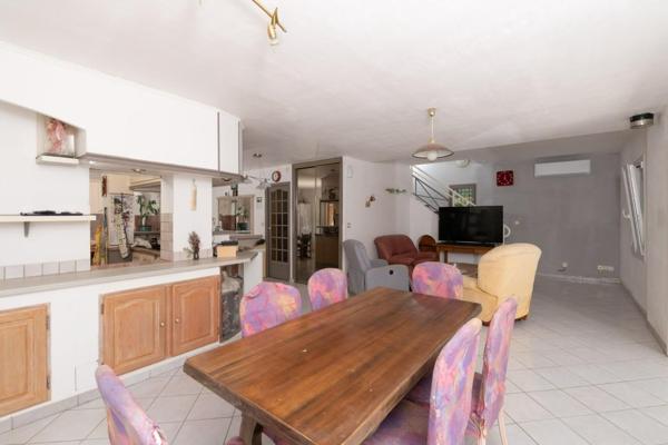 Maison familiale avec dépendance