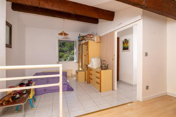 Maison familiale avec dépendance