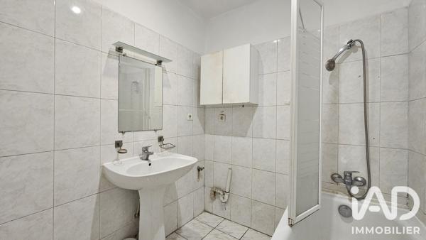 Location appartement 3 pièces 40 m² Marseille 4