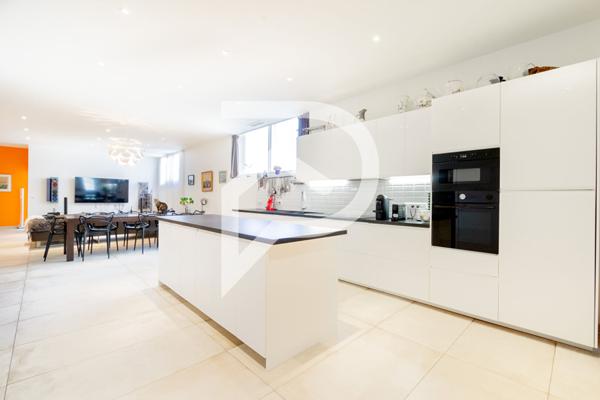 Appartement 5 pièces 166 m2