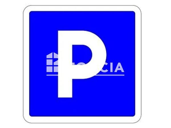 Location Parking 10 m² - 3 BIS RUE ARMAGIS Saint-germain-en-laye 78100