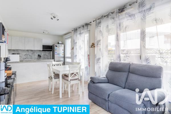 Appartement à vendre 3 pièces 57 m² Sainte-Geneviève-des-Bois