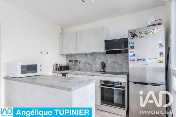 Appartement à vendre 3 pièces 57 m² Sainte-Geneviève-des-Bois
