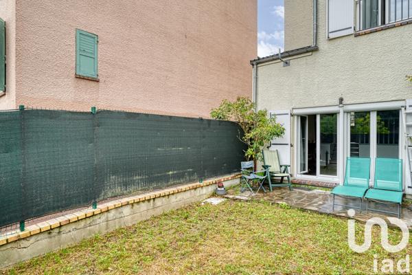 Maison à vendre 5 pièces 93 m² Saint-Brice-sous-Forêt