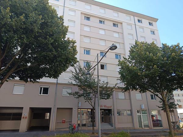 Appartement 2 pièces 38 m² VILLEURBANNE