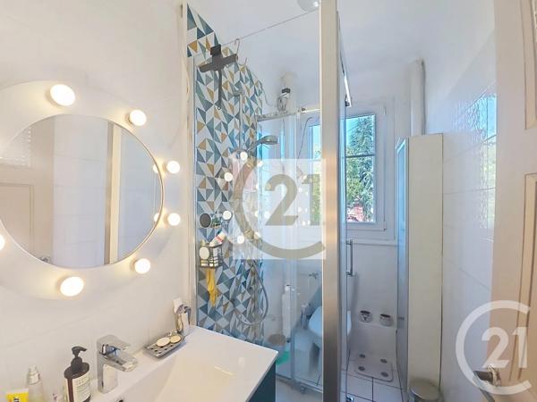 Appartement F2 à vendre  2 pièces - 41,56 m 2   VITRY SUR SEINE  - 94