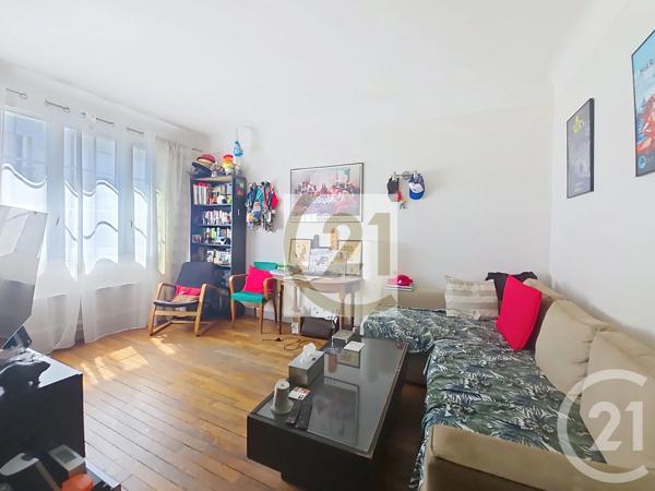 Appartement F2 à vendre  2 pièces - 41,56 m 2   VITRY SUR SEINE  - 94