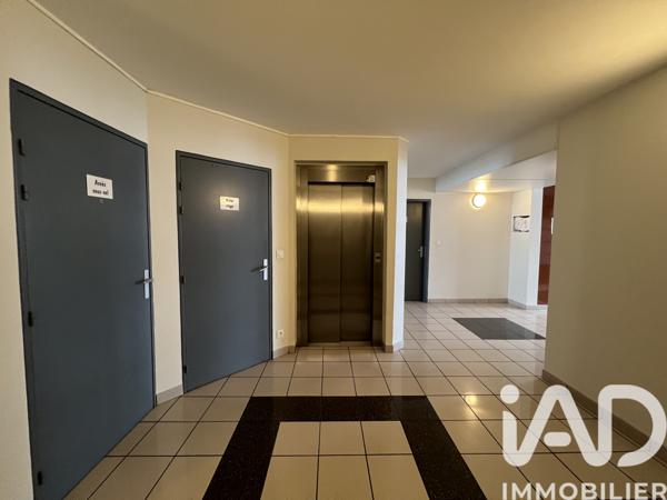 Appartement à vendre 2 pièces 38 m² Sainte-Gemmes-sur-Loire