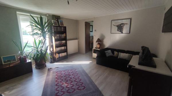 Propriété avec dépendances sur 4 hectares