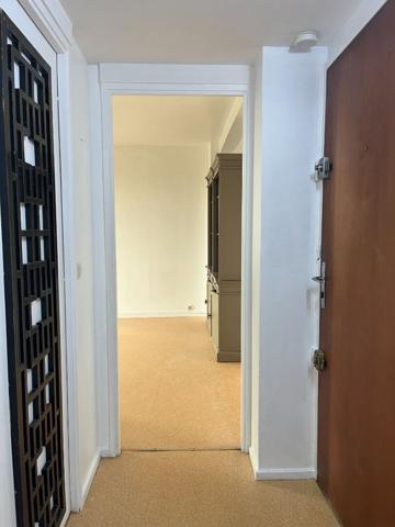 Appartement 2 pièces avec balcon 965€ CC- VIEUX SAINT MAUR DES FOSSES