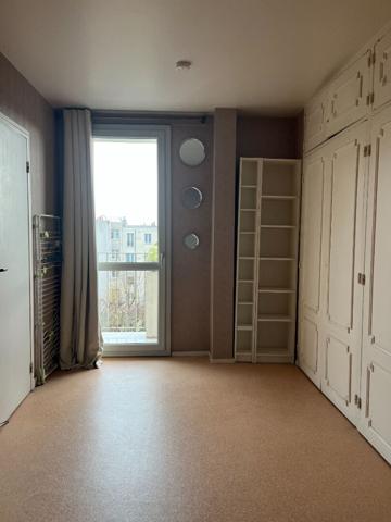 Appartement 2 pièces avec balcon 965€ CC- VIEUX SAINT MAUR DES FOSSES