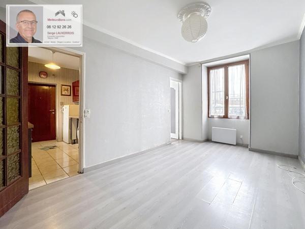 MONTFERMEIL, APPARTEMENT PLAIN PIED 3 PIECES DE 40.27M²