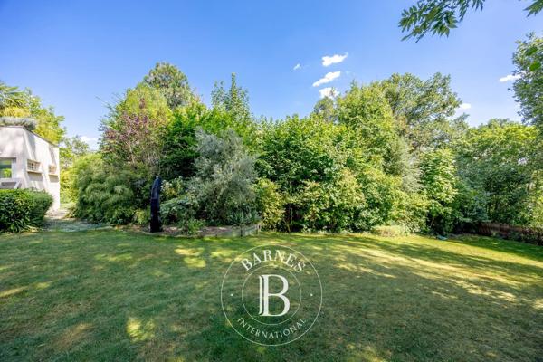 Vaucresson, Maison 4 Chambres -  221 m² à vendre