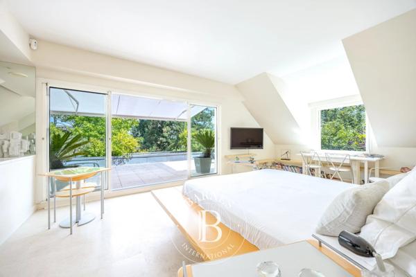 Vaucresson, Maison 4 Chambres -  221 m² à vendre