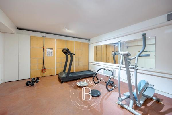 Vaucresson, Maison 4 Chambres -  221 m² à vendre