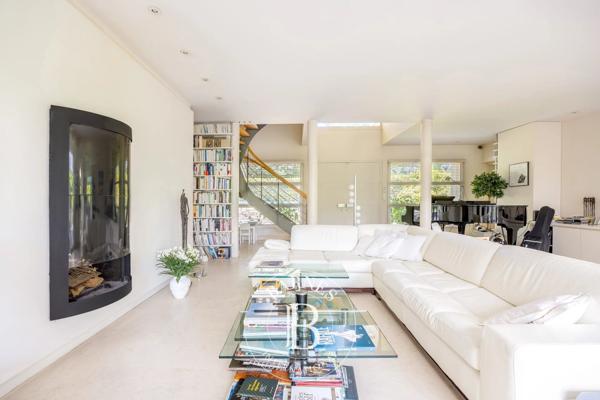 Vaucresson, Maison 4 Chambres -  221 m² à vendre
